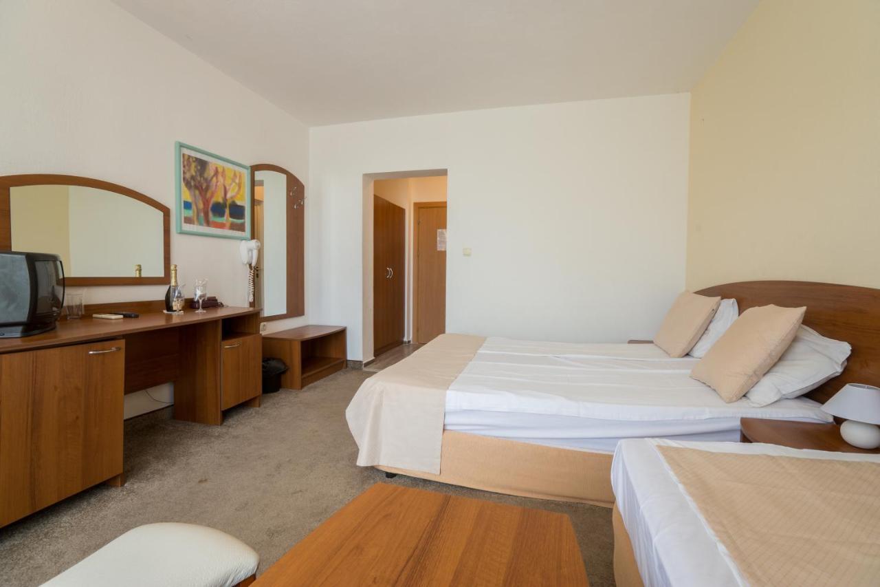 Perla Plaza Hotel Πριμόρσκο Εξωτερικό φωτογραφία