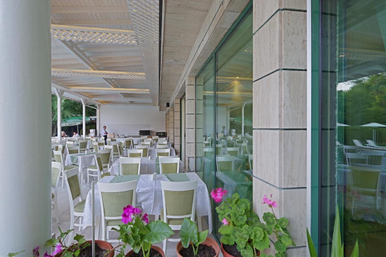 Perla Plaza Hotel Πριμόρσκο Εξωτερικό φωτογραφία