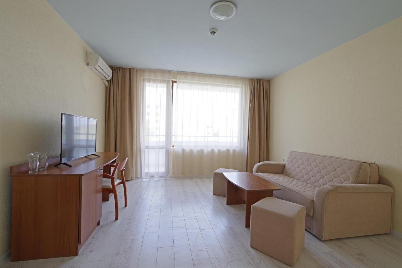 Perla Plaza Hotel Πριμόρσκο Εξωτερικό φωτογραφία