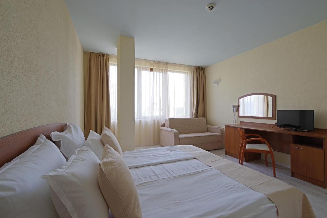 Perla Plaza Hotel Πριμόρσκο Εξωτερικό φωτογραφία