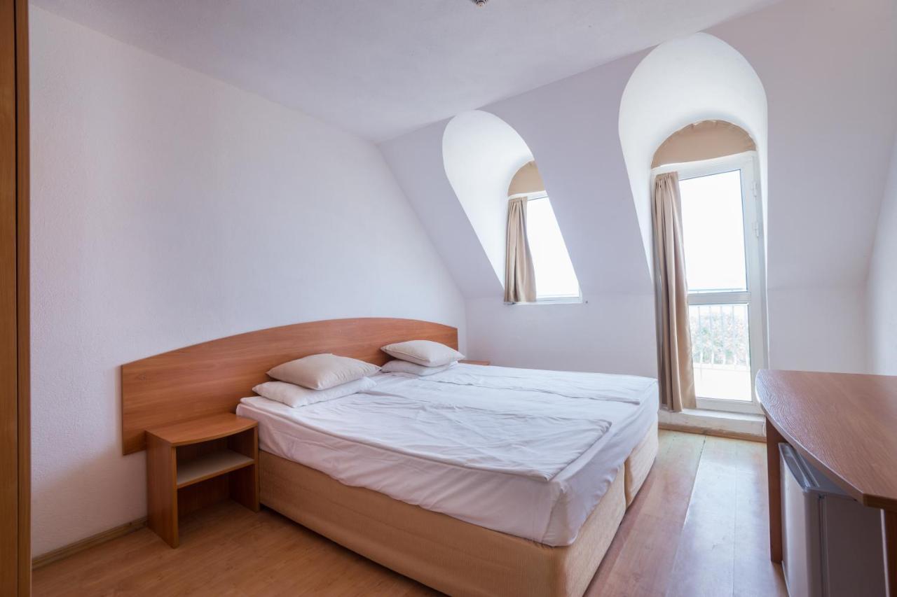 Perla Plaza Hotel Πριμόρσκο Εξωτερικό φωτογραφία