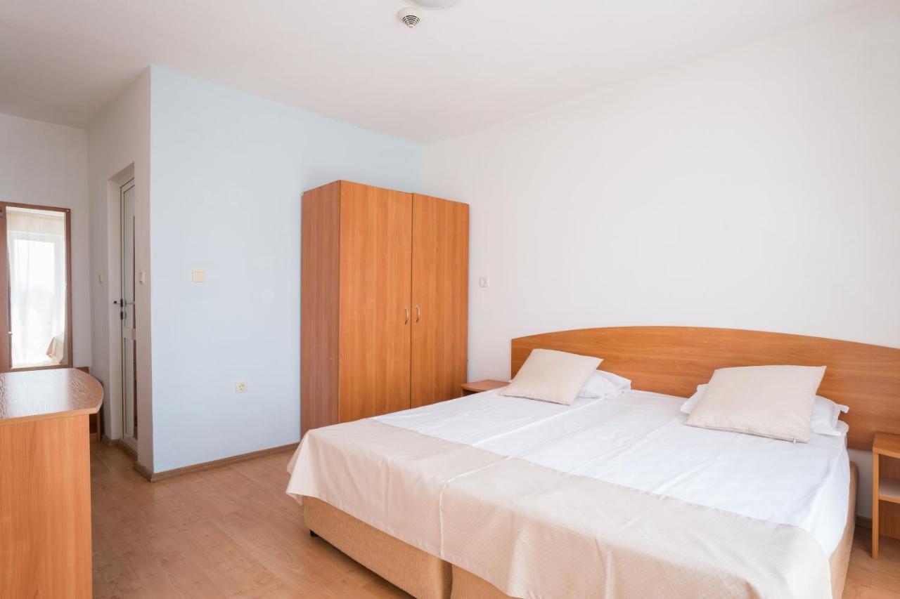 Perla Plaza Hotel Πριμόρσκο Εξωτερικό φωτογραφία
